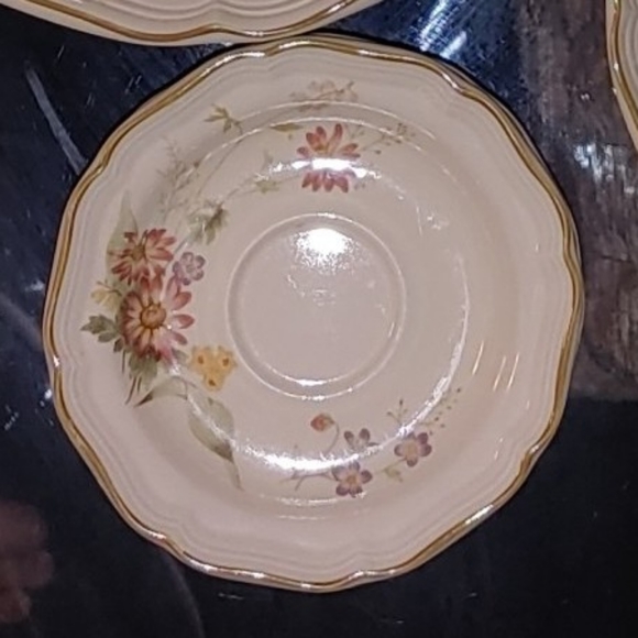 Mikasa Samantha Serving Bowl & Soup bowl - Picture 4 of 9